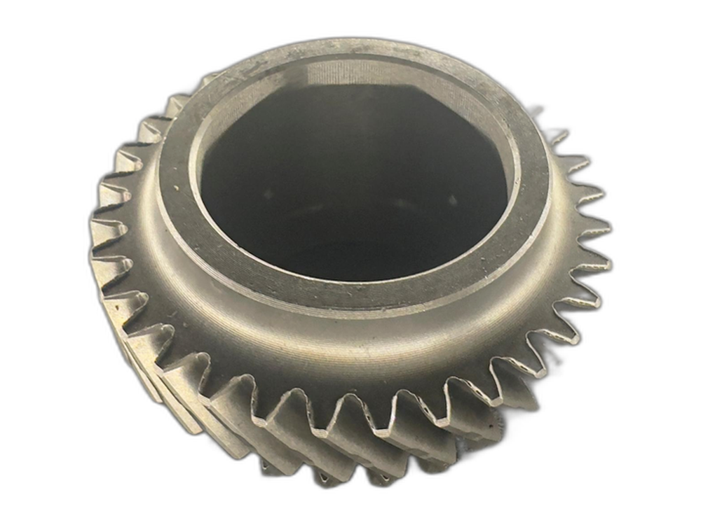 Dongfeng Fengguang 330 Input shaft third gear MR513B04-0910