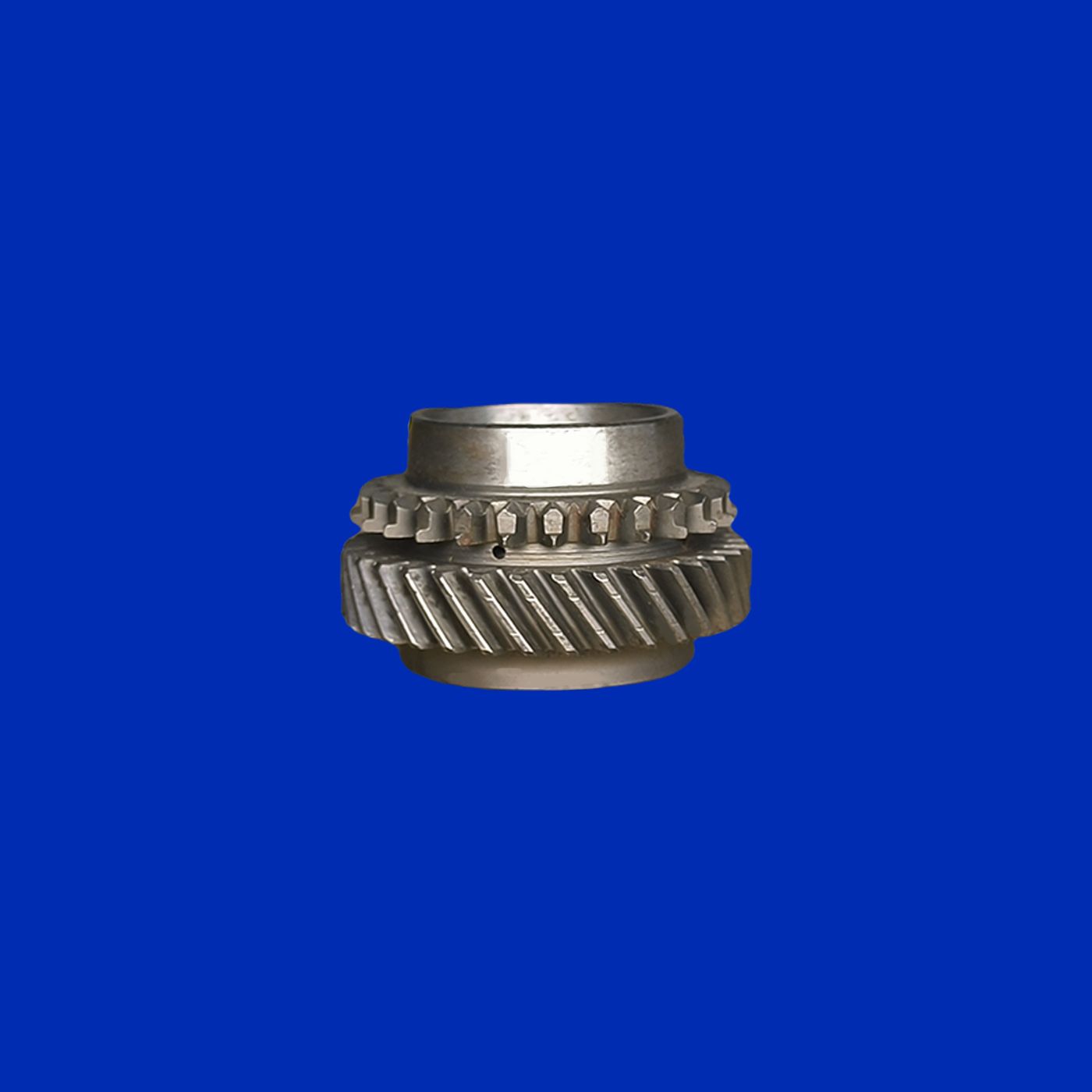 Dongfeng Fengguang 330 Input shaft third gear MR513B04-0910 real stock photo