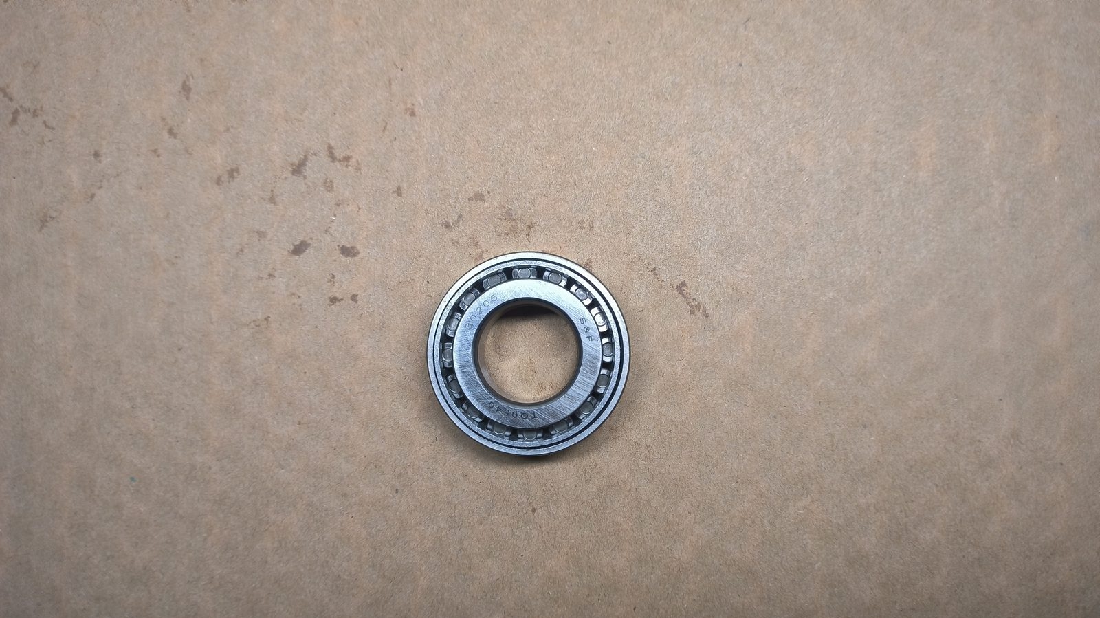 Wuling Rongguang Bearing / seal / small transmission component 30205-0002 real stock photo