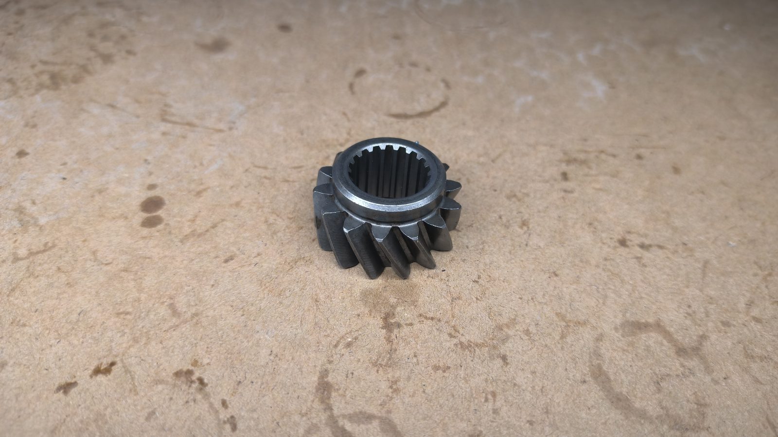 Changan CM5 Transmission gear / shaft COMP-0104-0104 real stock photo