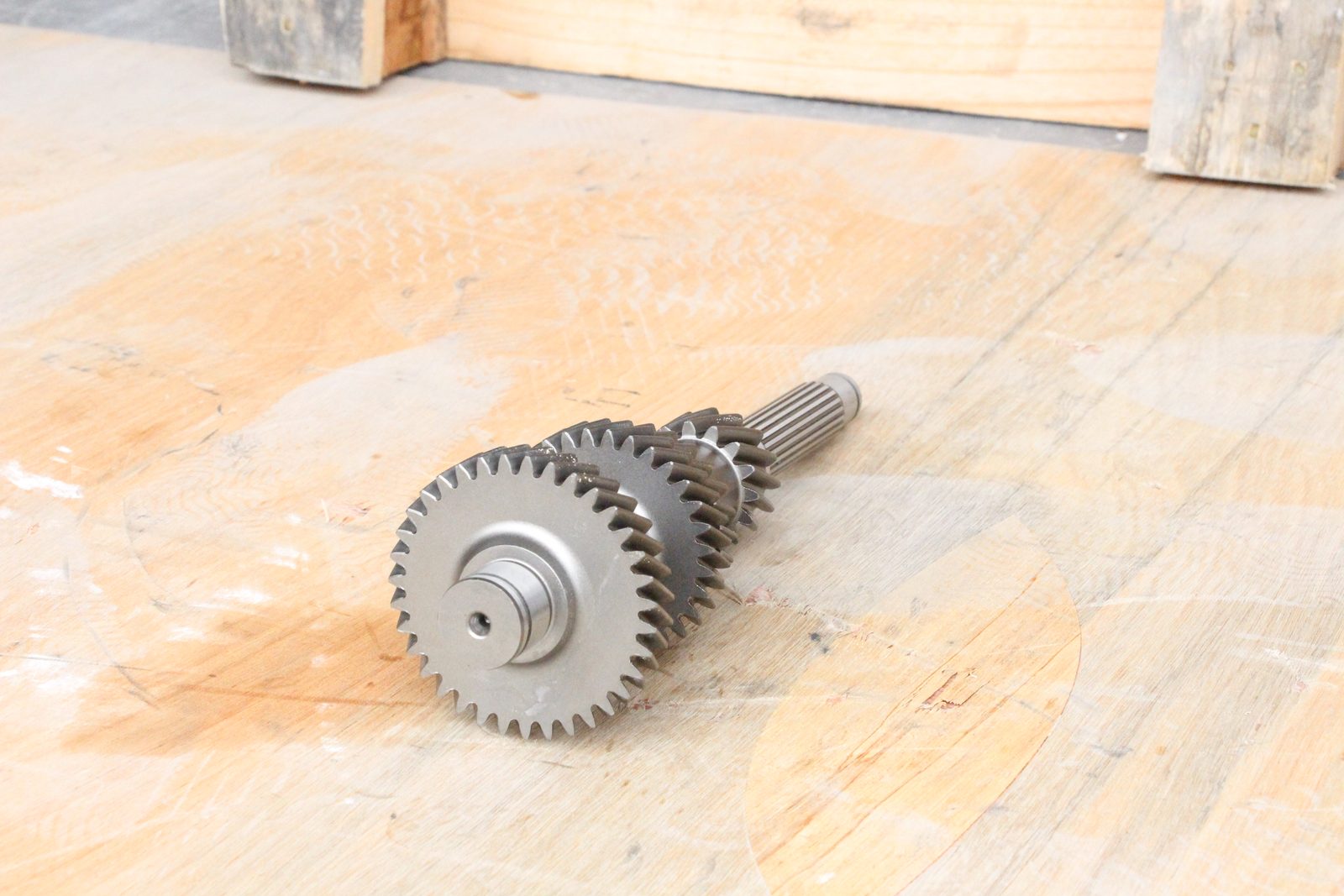 Changan Star Transmission gear / shaft MR508A01-0008 real stock photo
