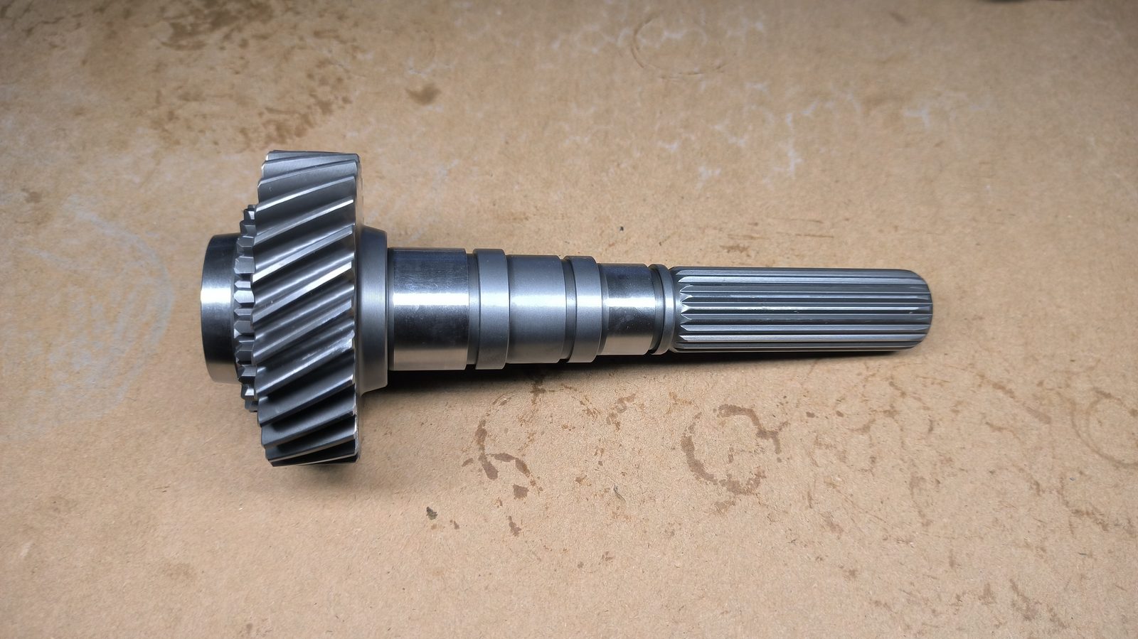 Changan Star Transmission gear / shaft MR510A01-0145 real stock photo