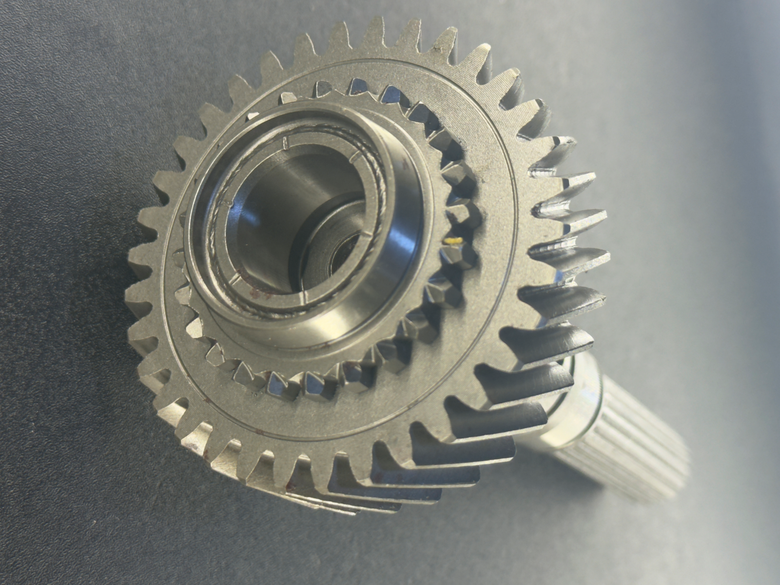 Changan Star Transmission gear / shaft MR510A01-0145 real stock photo