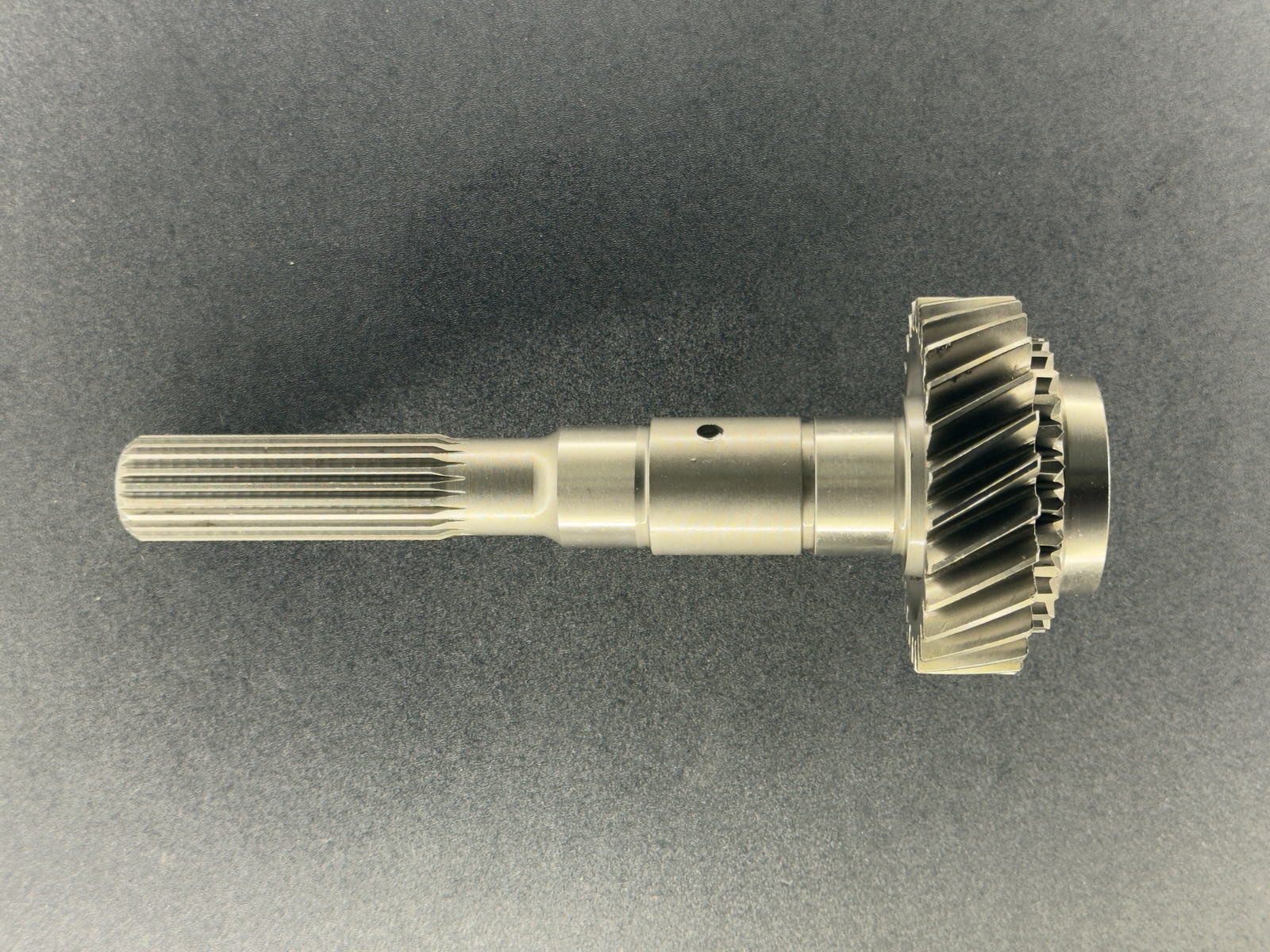 Dongfeng Sokon K-series Transmission gear / shaft MR513B01-0115 real stock photo