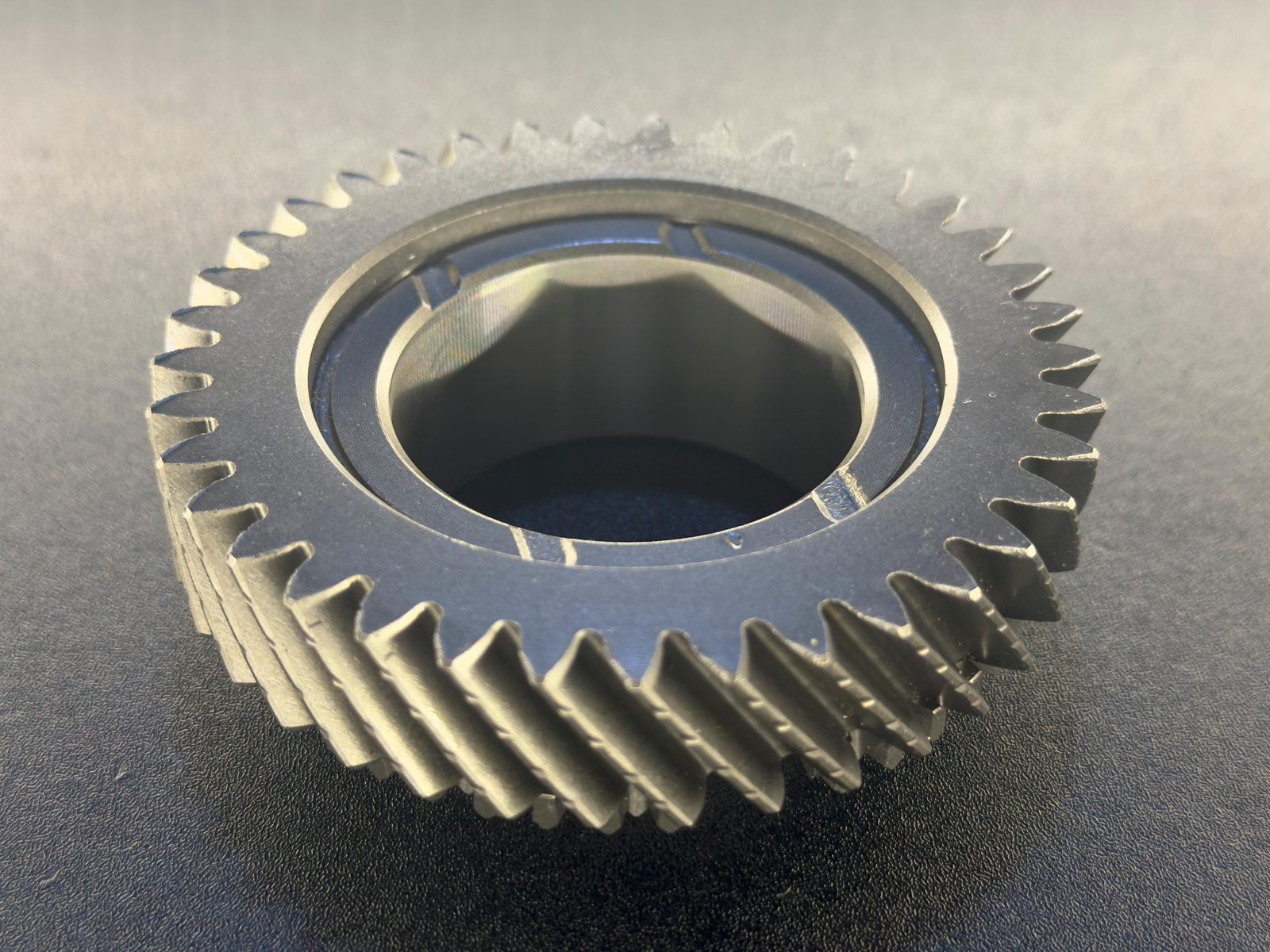 Wuling Rongguang New Card Transmission gear / shaft SC16M5-0129 real stock photo